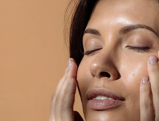 Indulge your skin with the luxurious textures of Stenders