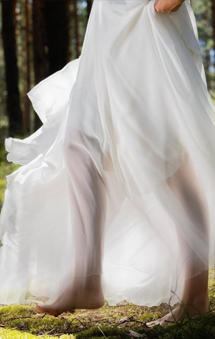 Indulge your skin with the luxurious textures of Stenders