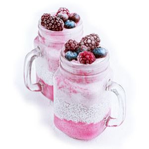 Wild berry-yogurt